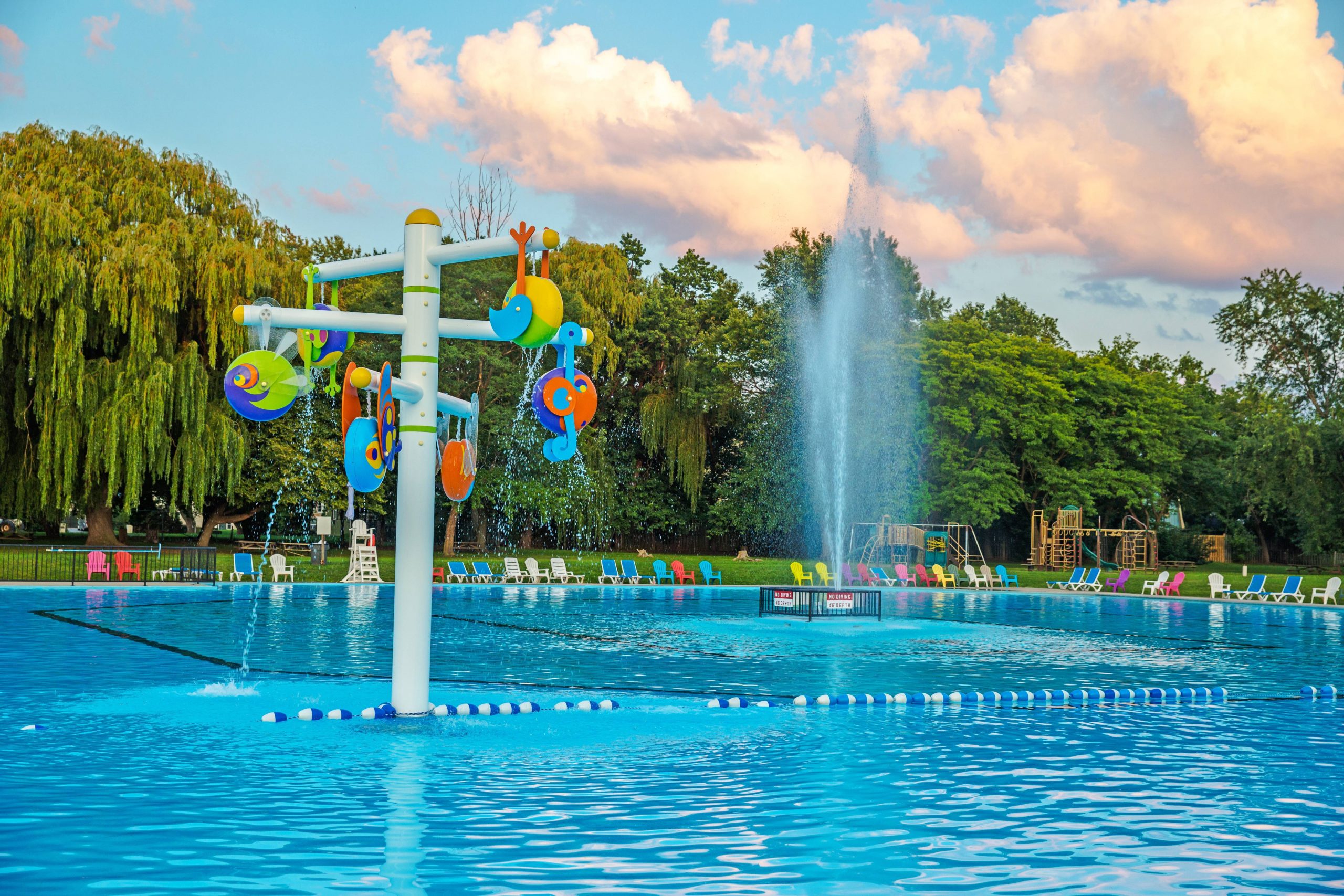Vine Ridge Resort Family Friendly Fun in our Pool with Splash Zone