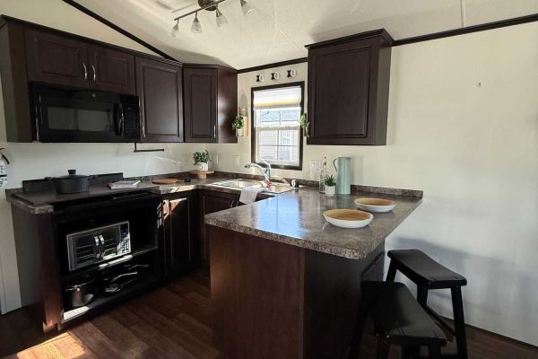 130 Peachview Drive