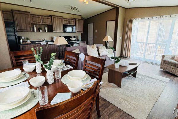 538 Grapeview Drive