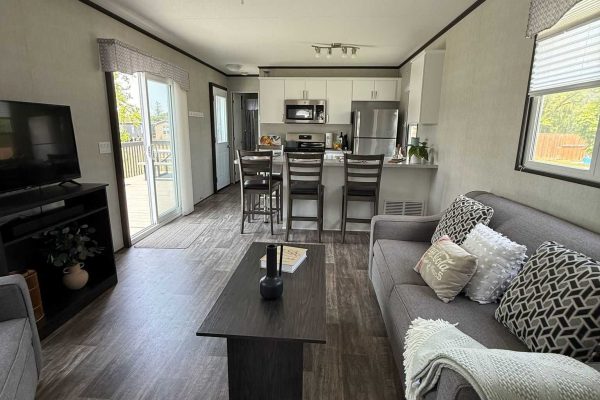 100 Peachview Drive