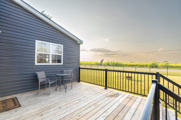 538 Grapeview Drive