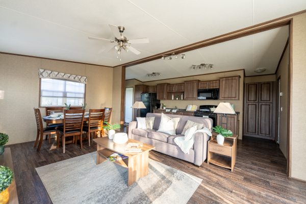 538 Grapeview Drive