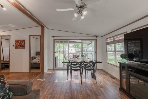 528 Grapeview Drive