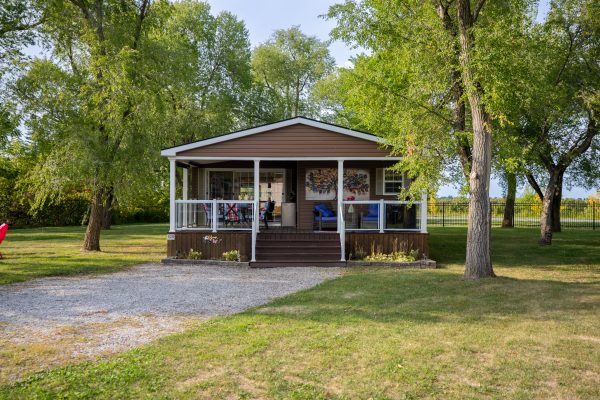 528 Grapeview Drive