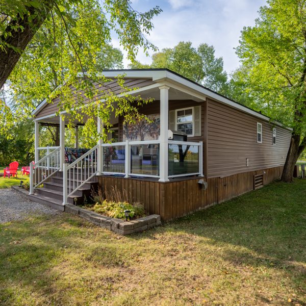 528 Grapeview Drive