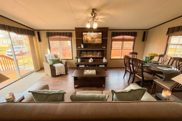 138 Peachview Drive