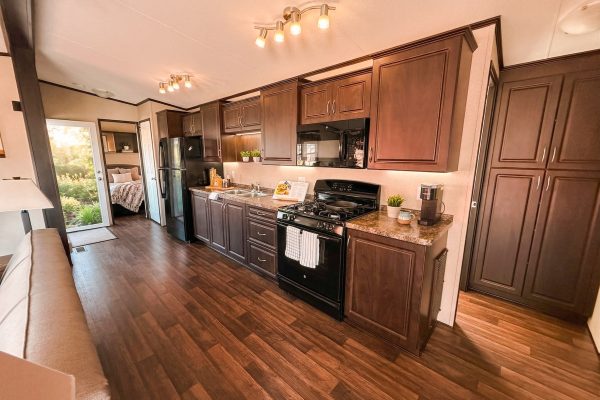 138 Peachview Drive