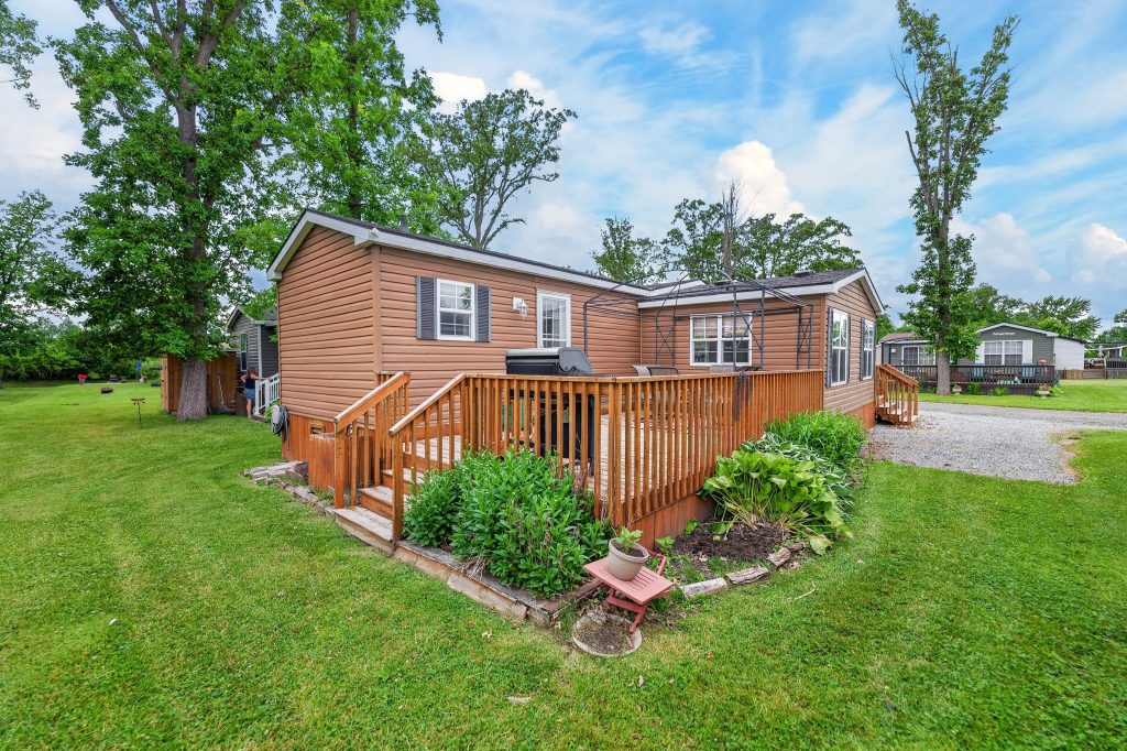 161 Peachview Drive