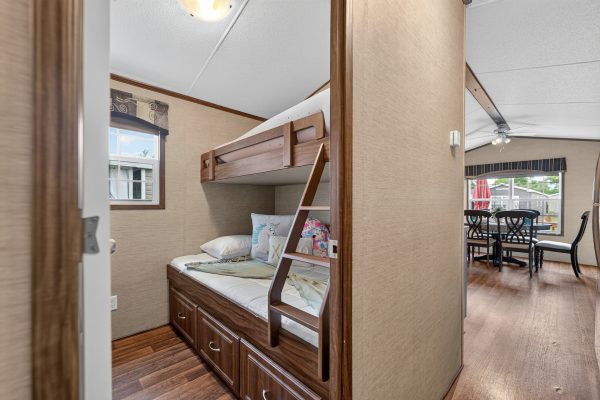 161 Peachview Drive