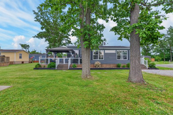 168 Peachview Drive
